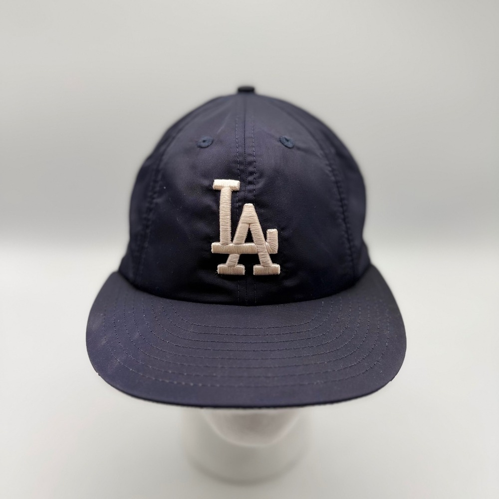 New Era 59FIFTY LA Dodgers Fitted Hat Size 7 1/4 Navy Blue W/ Love